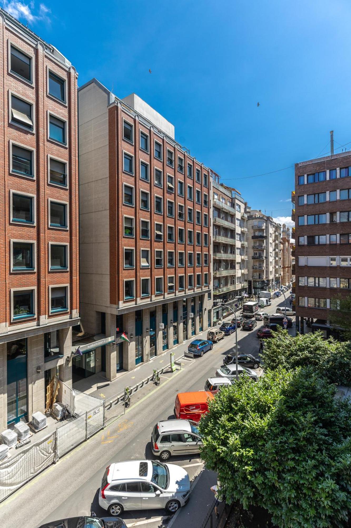 Gems Of Budapest - Sapphire Suite Exterior photo